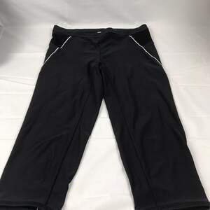 Nike‎ dri fit capris M